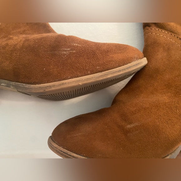 3 Universal Thread shoes + suede wedge lot. Women’s size 9 - Picture 13 of 13